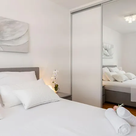 Comfortable Penthouse - Sita *