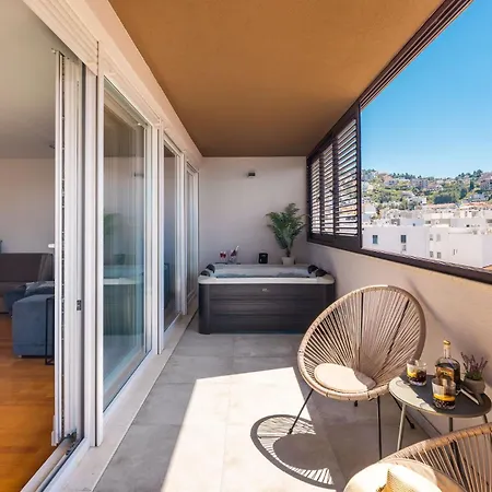 Comfortable Penthouse - Sita